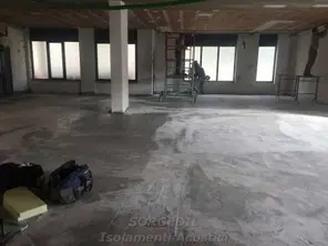 Soluzione tecnica per eliminare il rumore impattivo da attrezzi da palestra<br /><br />