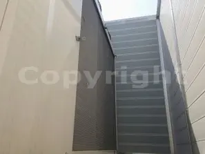 Sussurri di quiete: Scopri le Barriere Fonoassorbenti per un Ambiente Sereno